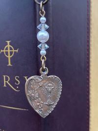 First Holy Communion Bookmark Gift, Heart with Eucharist Symbols, Bible Bookmark, 1st Communion, Swarovski Pearls and Crystals, White Ribbon