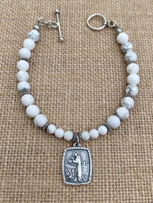 St Francis of Assisi Blessing Prayer Medal Bracelet, Sterling Silver & White Howlite Gemstones, Antique Replica, Italian Italy Medal Saint