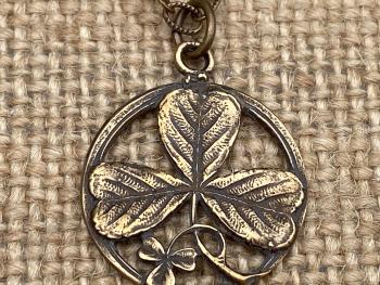 Bronze Shamrock St Saint Patrick Doctrine of Trinity Medal Necklace Irish St. Patrick Antique Replica Ireland Holy Trinity Chain Gift Unisex